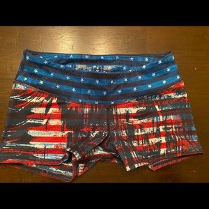 IAB Short - America - M